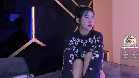 Lilith online show from December 2024 02:01:02 AM