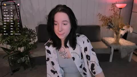 Lilith online show from September 2025 05:47:02 PM