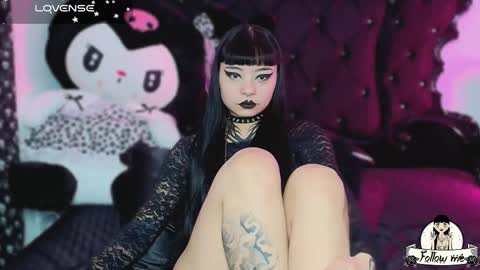   online show from November 2025 12:10:01 AM