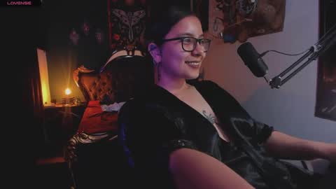 lilithmystic01 online show from February 2025 12:49:01 AM