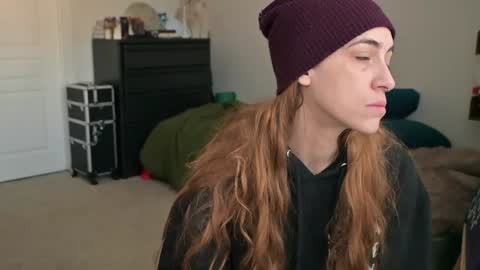 L online show from December 2024 04:05:01 PM