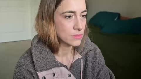 L online show from February 2025 07:30:01 PM