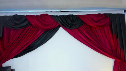 jessi 3 online show from December 2024 07:03:01 PM