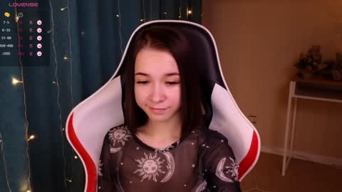 Snapshot of lilithstrangfor chatting on December 2024 11:50:01 PM lilithstrangfor online show from December 2024 11:50:01 PM