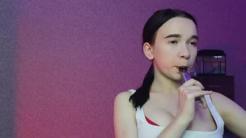 lilithstrangfor online show from April 2026 08:59:01 PM