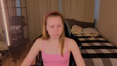 Snapshot of lilitiny chatting on July 2026 08:03:01 AM Lili Tiny GMT2 3-10AM MonTueWedThuSat online show from July 2026 08:03:01 AM