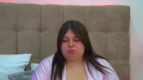 LillianHaig online show from March 2025 06:51:02 PM