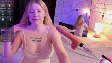 lillie_berry online show from December 2025 04:51:01 AM