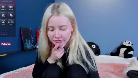 lillie_berry online show from March 2026 06:08:02 AM