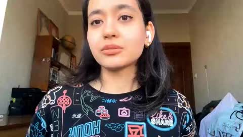 Snapshot of lillieborbon chatting on November 2025 08:09:01 AM lillieborbon online show from November 2025 08:09:01 AM