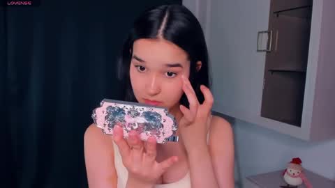 Celina Lillie online show from April 2026 07:58:01 PM