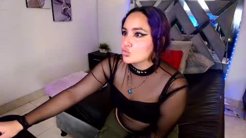 Snapshot of lilly_foxxy chatting on June 2026 11:00:01 AM online show from June 2026 11:00:01 AM