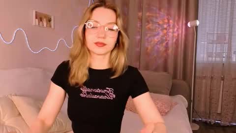 Lilo online show from October 2025 02:20:01 AM