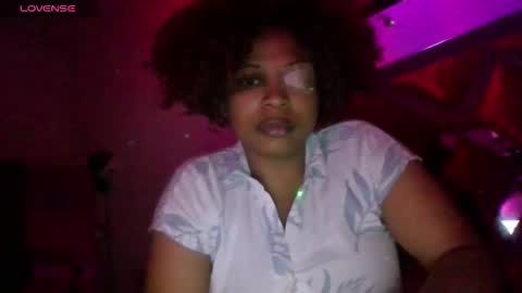 Snapshot of lilotoronto chatting on October 2025 08:52:02 PM lilotoronto online show from October 2025 08:52:02 PM