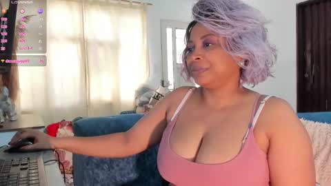 Snapshot of lilotoronto chatting on January 2026 05:04:02 PM lilotoronto online show from January 2026 05:04:02 PM