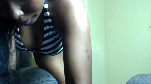 lilpretty16 online show from June 2026 02:40:01 PM