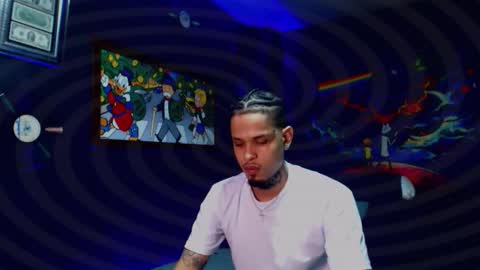 Snapshot of lilray99 chatting on December 2025 07:33:02 PM ONLYFANS online show from December 2025 07:33:02 PM