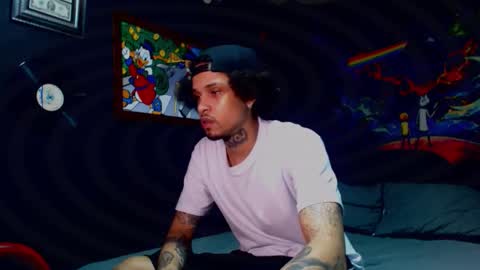 Snapshot of lilray99 chatting on January 2026 07:41:01 PM ONLYFANS online show from January 2026 07:41:01 PM