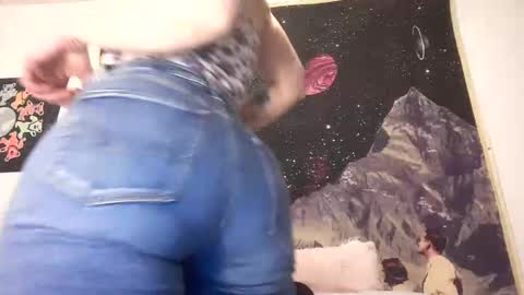 Luna online show from March 2026 12:41:02 AM