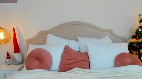 Lilu online show from January 2025 04:04:02 AM