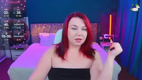 Lilu online show from November 2025 12:06:01 PM