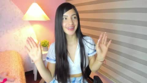 Snapshot of lily__10 chatting on May 2026 11:46:01 PM Lily online show from May 2026 11:46:01 PM