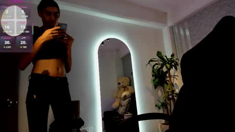 lily_cash1 online show from April 2026 01:04:02 PM