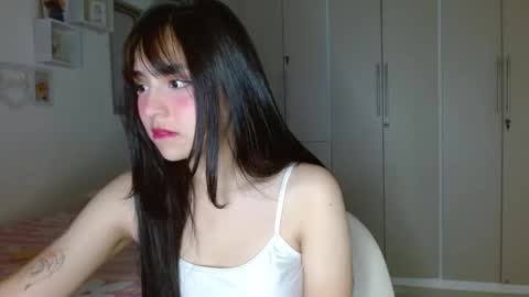 Snapshot of lily_crushx chatting on December 2024 07:36:01 AM Lirio online show from December 2024 07:36:01 AM