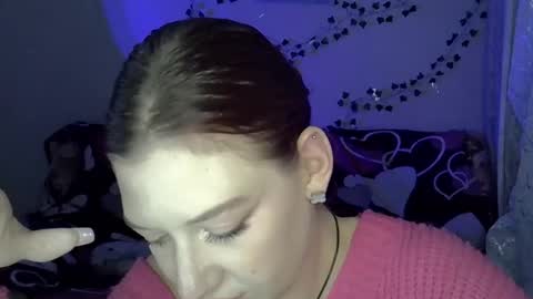 lily_ember online show from November 2025 05:28:02 PM