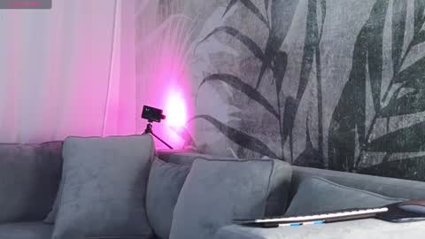 Snapshot of lily_foster_ chatting on December 2024 06:41:01 AM Lily online show from December 2024 06:41:01 AM