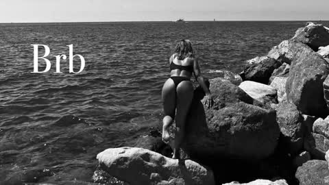 Snapshot of lily_foster_ chatting on December 2024 03:37:02 PM Lily online show from December 2024 03:37:02 PM