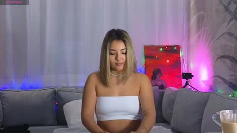 Snapshot of lily_foster_ chatting on December 2024 02:16:02 PM Lily online show from December 2024 02:16:02 PM