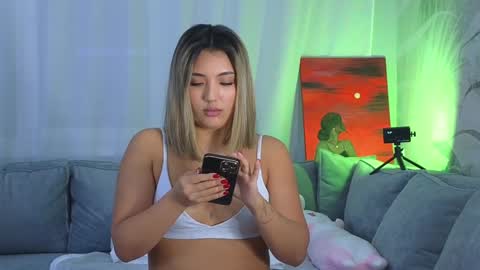 Snapshot of lily_foster_ chatting on January 2025 02:38:02 PM Lily online show from January 2025 02:38:02 PM