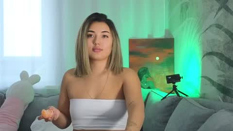 Lily online show from January 2025 07:32:02 AM