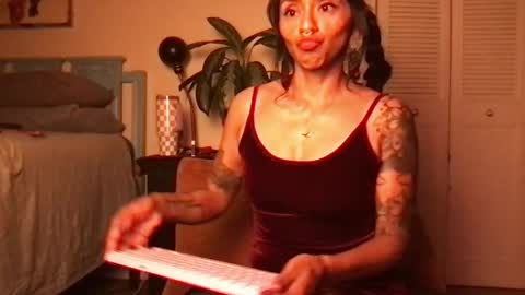 Snapshot of lily_henry chatting on May 2026 05:49:01 AM Little Lily online show from May 2026 05:49:01 AM