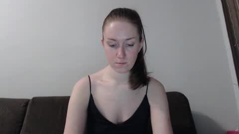 Snapshot of lily_love_x chatting on March 2026 11:43:01 PM lily_love_x online show from March 2026 11:43:01 PM