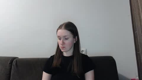 Snapshot of lily_love_x chatting on April 2026 12:19:01 AM lily_love_x online show from April 2026 12:19:01 AM