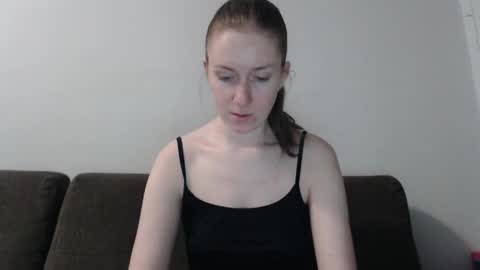 Snapshot of lily_love_x chatting on April 2026 11:21:01 PM lily_love_x online show from April 2026 11:21:01 PM