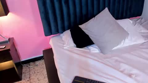 Lily Miiller online show from March 2025 09:48:01 PM