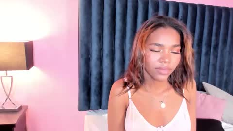 Lily Miiller online show from March 2025 09:29:02 PM