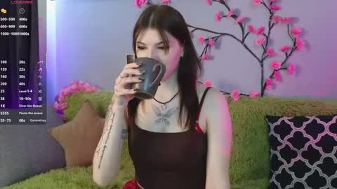 Lily online show from May 2026 07:47:02 AM