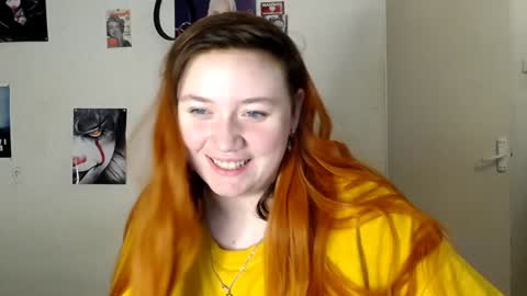 Snapshot of lily_shamy chatting on December 2024 02:27:02 AM Alice online show from December 2024 02:27:02 AM