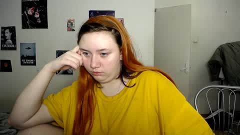 Snapshot of lily_shamy chatting on January 2025 06:56:01 PM Alice online show from January 2025 06:56:01 PM