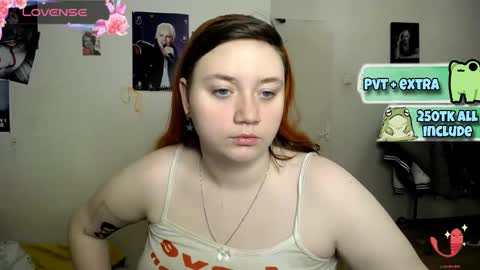 Snapshot of lily_shamy chatting on February 2025 03:53:01 PM Alice online show from February 2025 03:53:01 PM