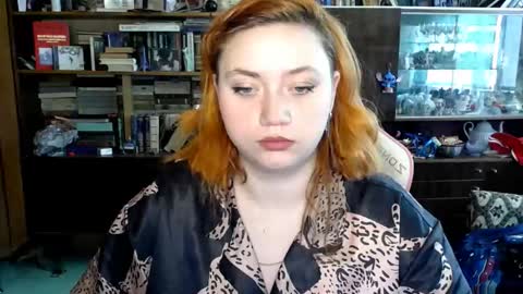Snapshot of lily_shamy chatting on October 2025 08:48:01 AM Alice online show from October 2025 08:48:01 AM