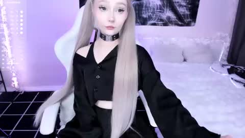 Lily online show from June 2026 12:35:02 AM