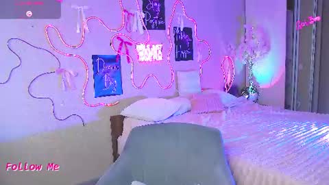 Lilya online show from July 2026 07:35:02 AM