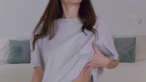 Lily online show from January 2026 06:57:02 PM