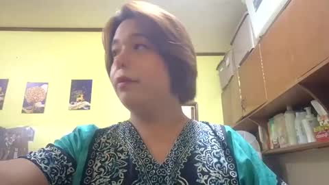 lilysette online show from May 2026 10:01:01 AM