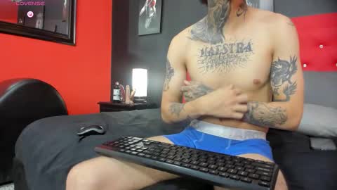 Lilythadam online show from December 2025 07:54:02 PM